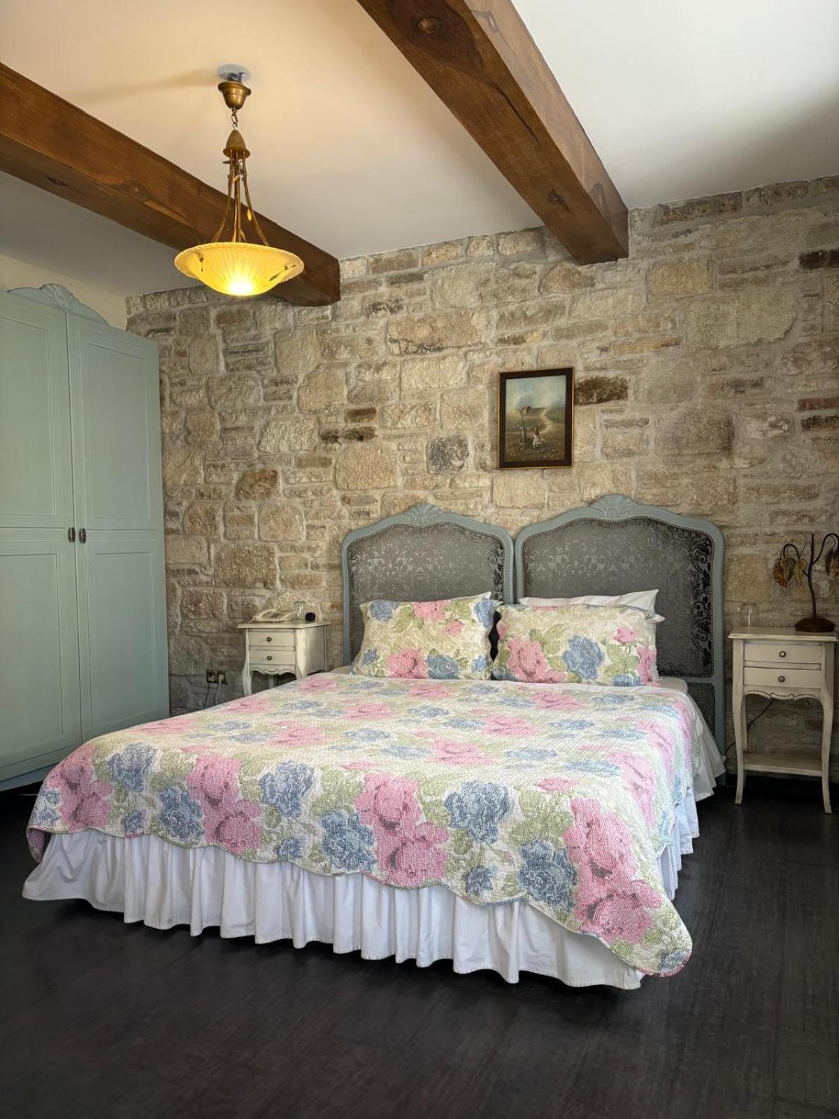 Griffon Hotel Yenifoca Ngoại thất bức ảnh